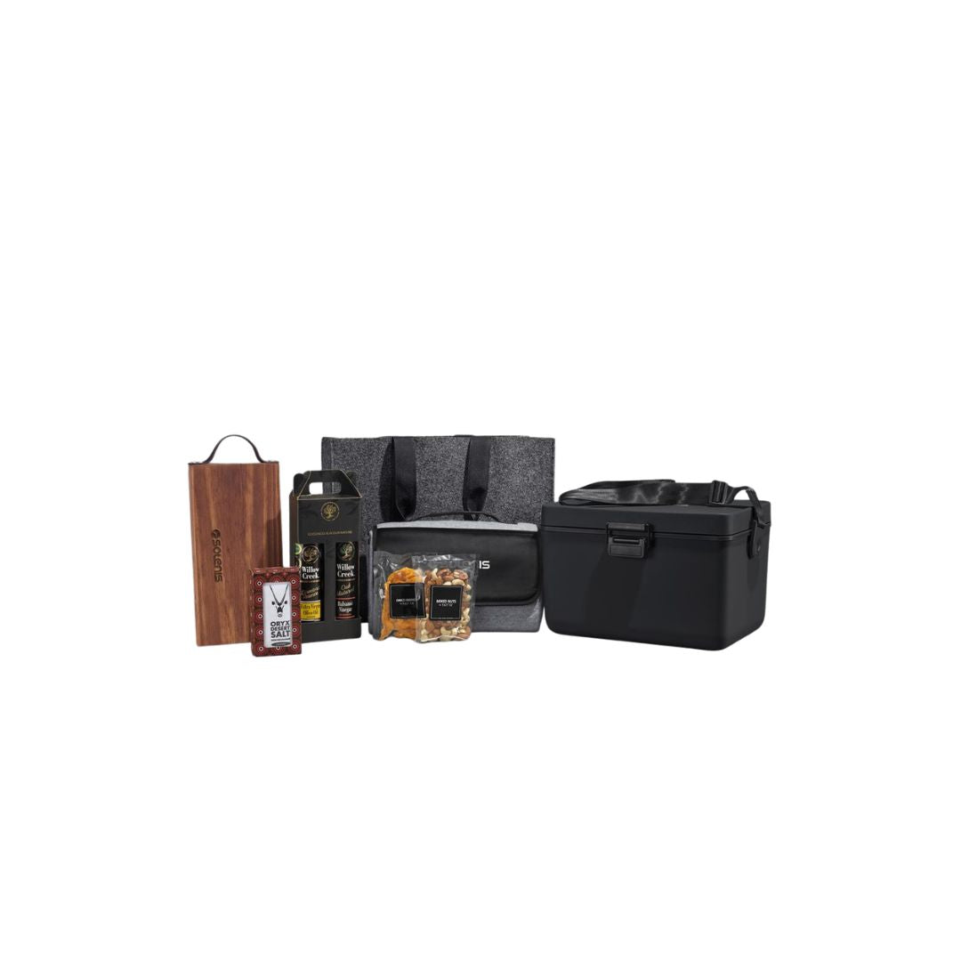 YATTA Trailside Treasure 8 Piece Set Hamper